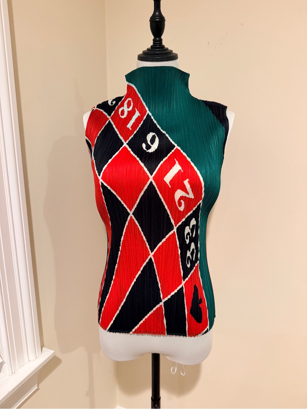Pleats please Issey Miyake Pleated Sleeveless Top in Red, Black & Teal